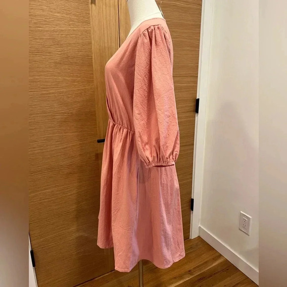 NWT Velvet Torch Pink Plum Puff Sleeve Dress Size Small Nordstrom Rack NEW - Picture 2 of 5